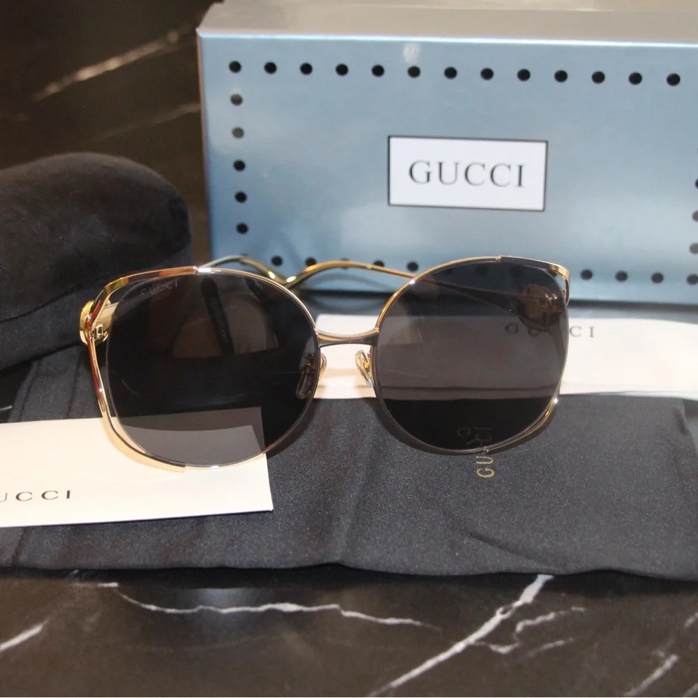 Gucci GG0225S Sunglasses - Picture 6 of 13